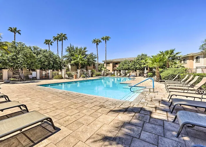 Holiday home 3 Mi To Westgate District: W/ Pool Access *