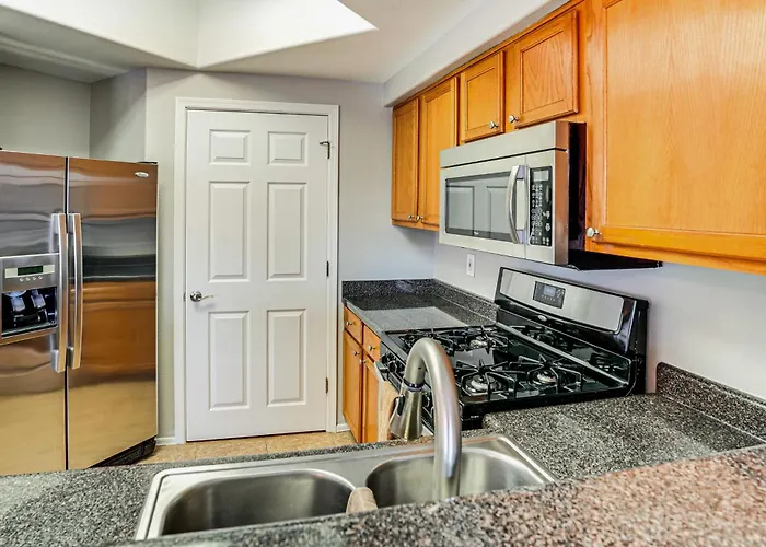 3 Mi To Westgate District: W/ Pool Access Holiday home
