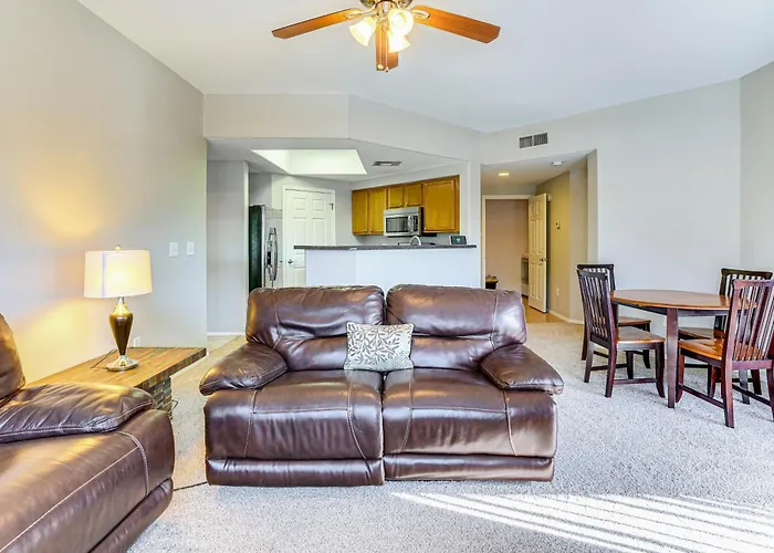 3 Mi To Westgate District: W/ Pool Access Holiday home *