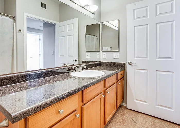 Holiday home 3 Mi To Westgate District: W/ Pool Access *
