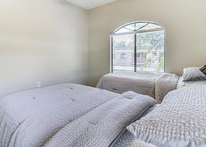 3 Mi To Westgate District: W/ Pool Access Holiday home Phoenix